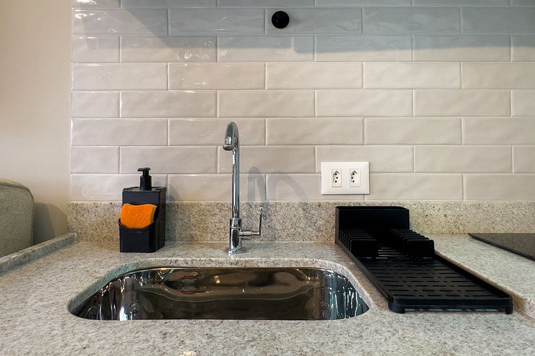 Brooklin | Morumbis + Interlagos | Sleeps 4