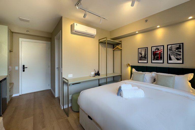 Brooklin | Morumbis + Interlagos | Sleeps 4