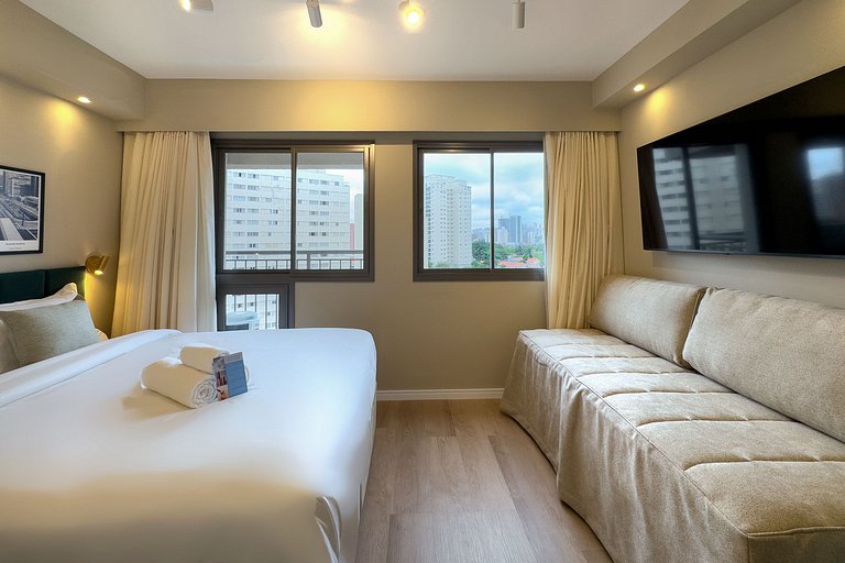 Brooklin | Morumbis + Interlagos | Sleeps 4