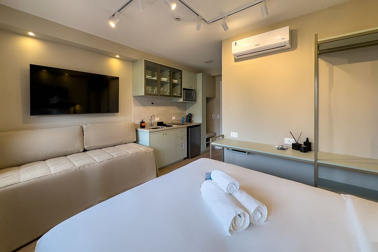 Brooklin | Morumbis + Interlagos | Sleeps 4