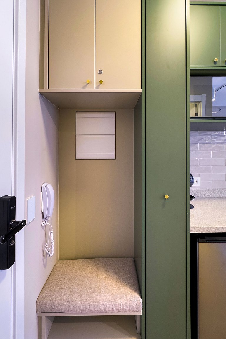 Brooklin | Morumbis + Interlagos | Sleeps 4