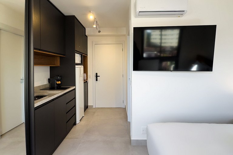 Studio in Brooklin near US Consulate