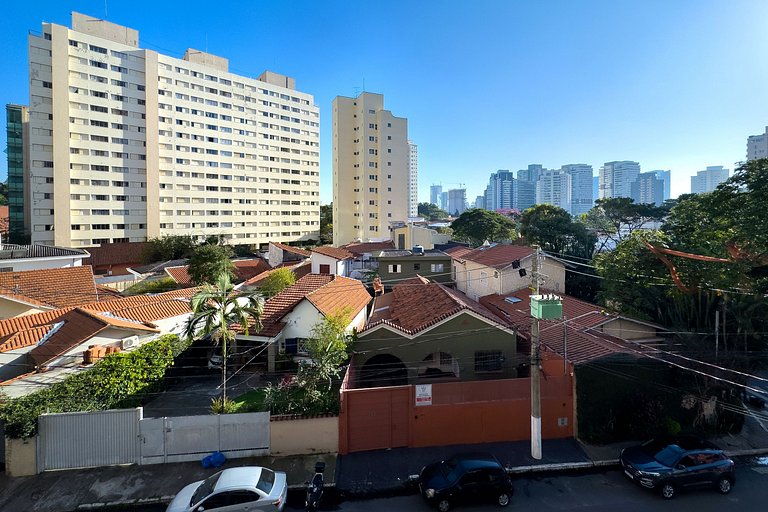 Studio in Brooklin near US Consulate