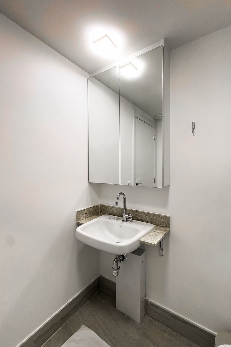 Brooklin | Morumbis + Interlagos | Sleeps 2