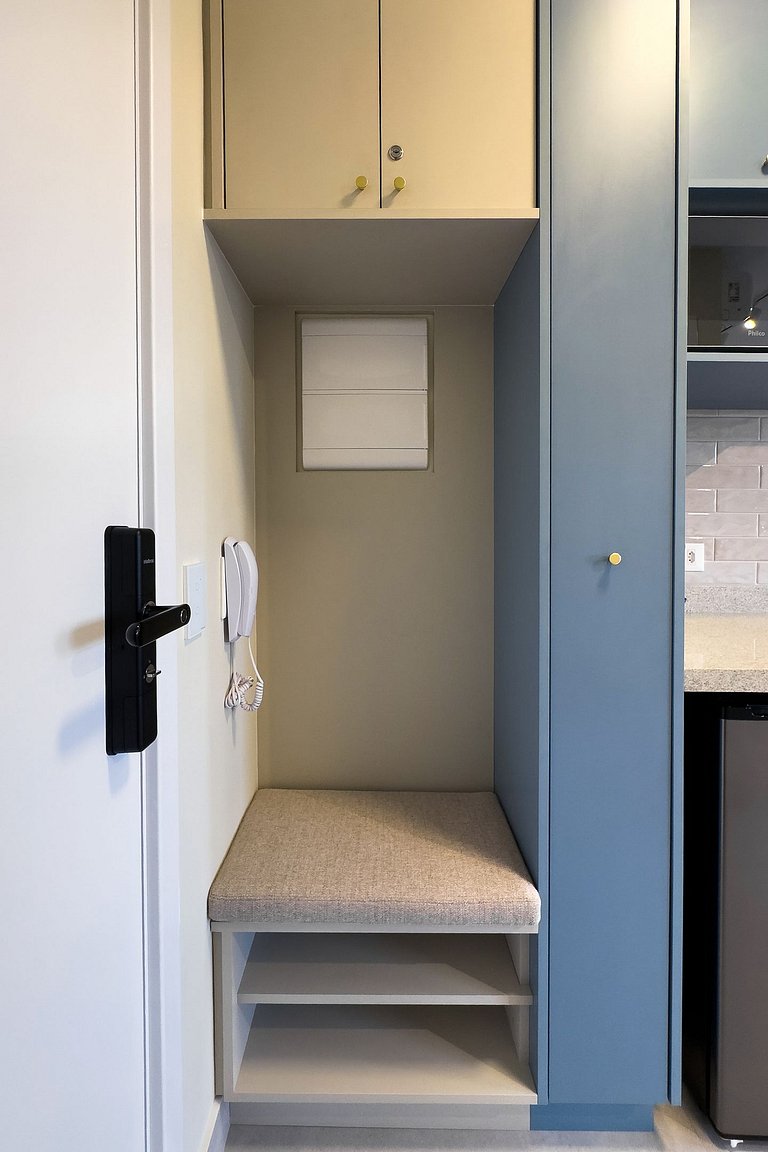 Brooklin | Morumbis + Interlagos | Sleeps 4