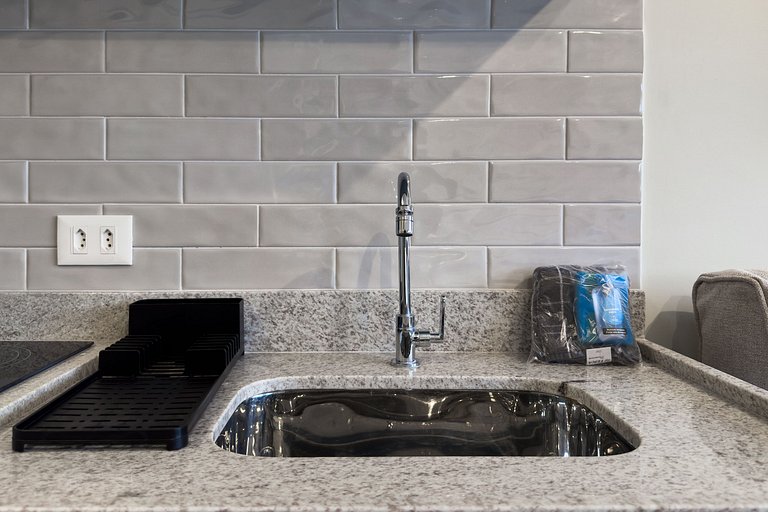 Brooklin | Morumbis + Interlagos | Sleeps 4