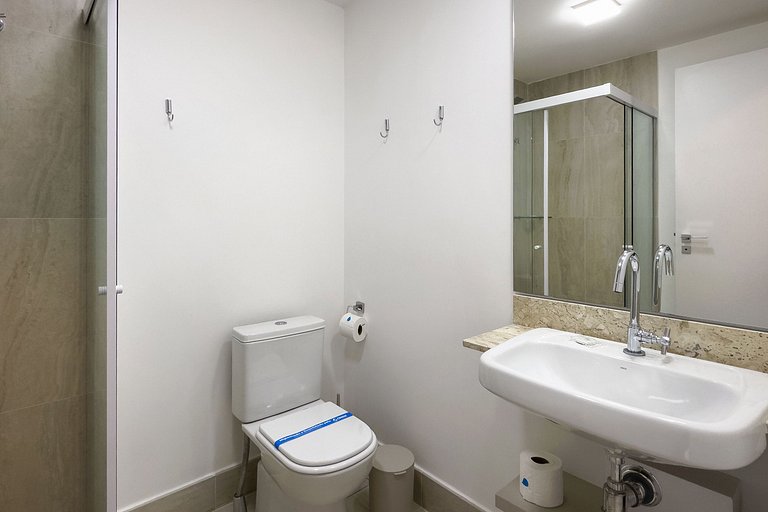 Brooklin | Morumbis + Interlagos | Sleeps 4