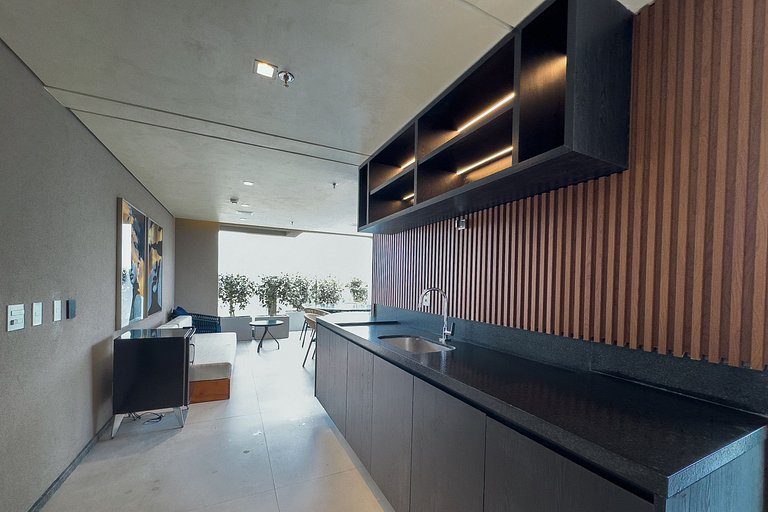 Brooklin | Morumbis + Interlagos | Sleeps 4