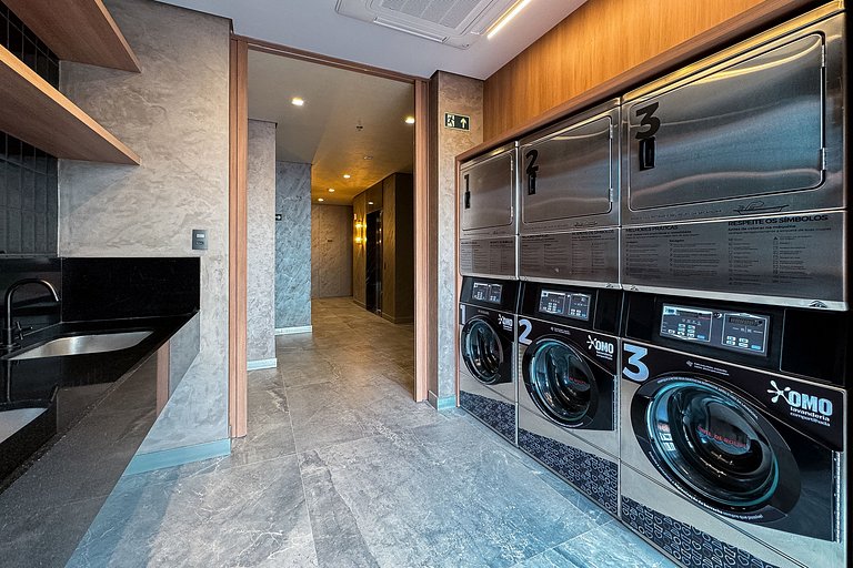 Brooklin | Morumbis + Interlagos | Sleeps 4