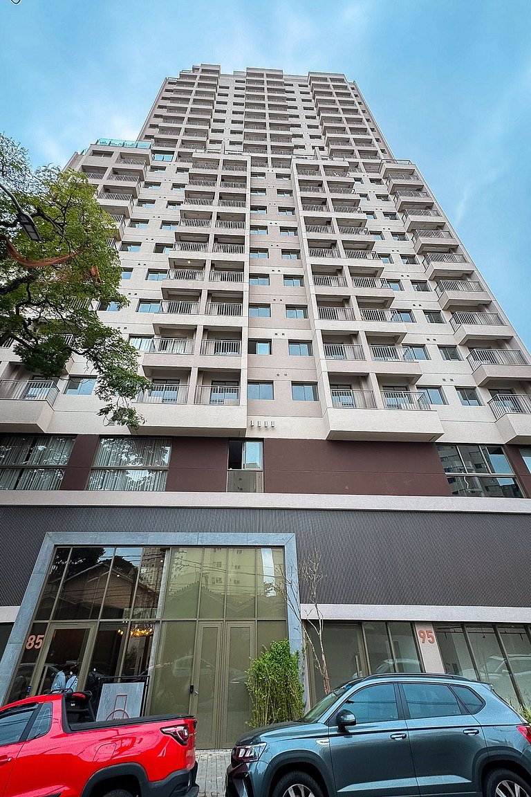 Brooklin | Morumbis + Interlagos | Sleeps 4