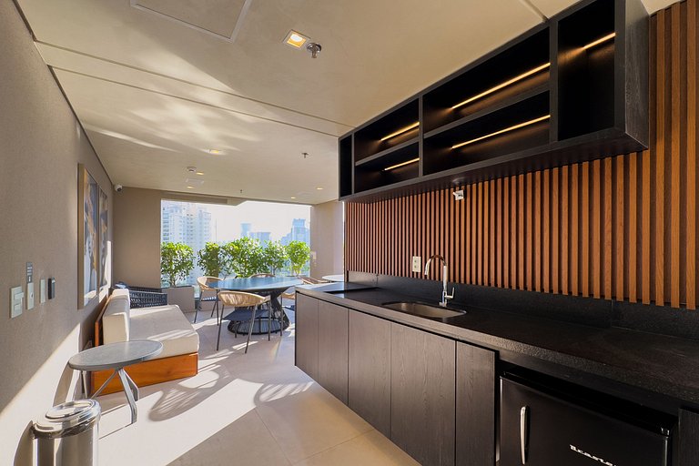 Brooklin | Morumbis + Interlagos | Sleeps 4