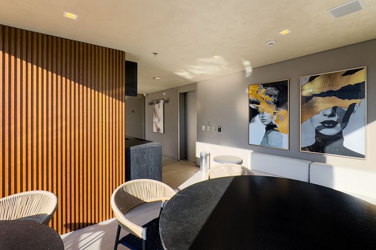 Brooklin | Morumbis + Interlagos | Sleeps 4