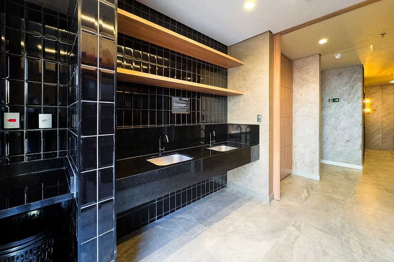 Brooklin | Morumbis + Interlagos | Sleeps 4