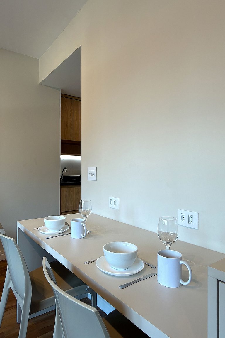 Studio at Wyndham Berrini + Parking – 4 Guests