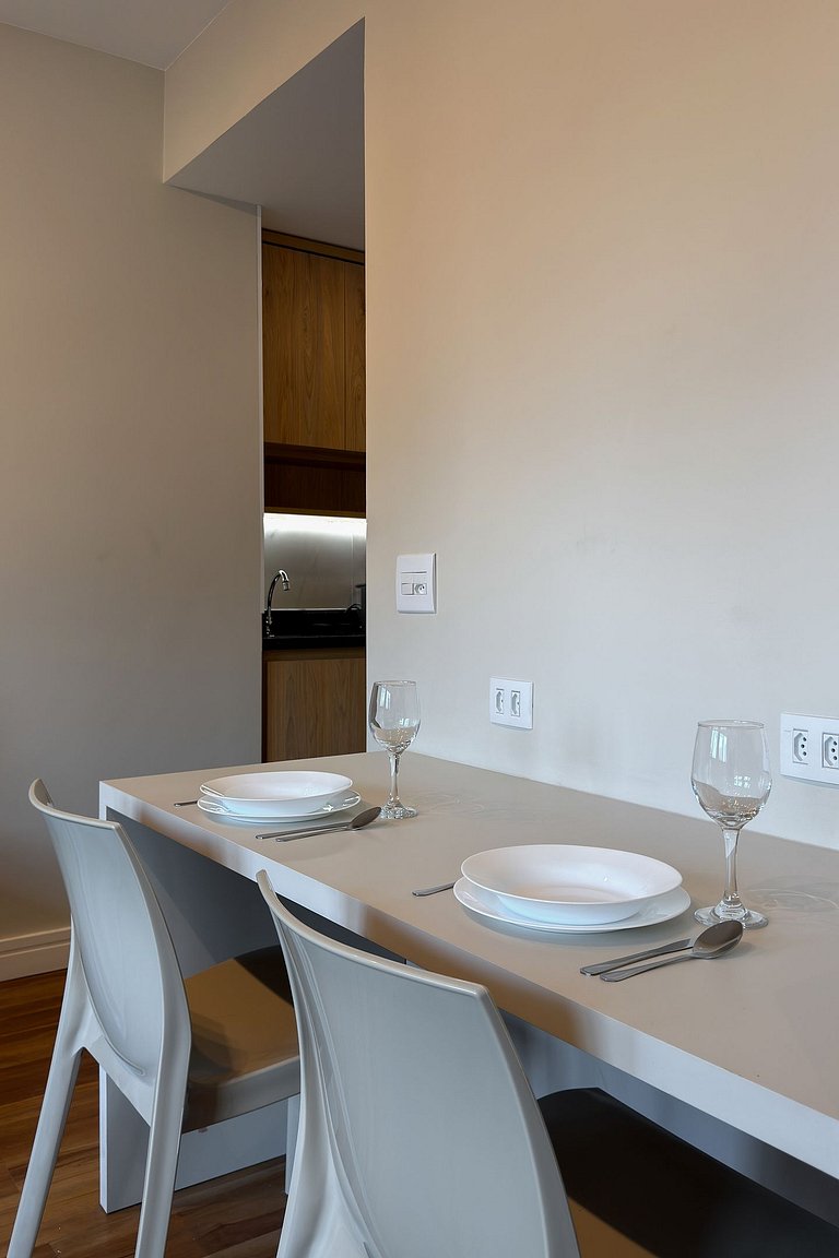 Estudio en Wyndham Berrini + Cochera – 4 Pers.