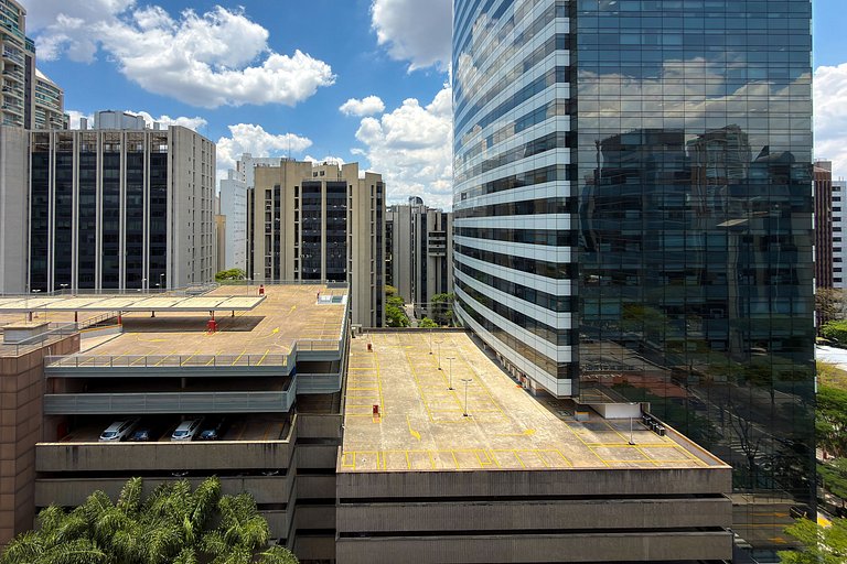 Estudio en Wyndham Berrini + Cochera – 4 Pers.