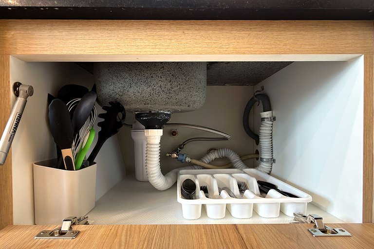 Estudio en Wyndham Berrini + Cochera – 4 Pers.