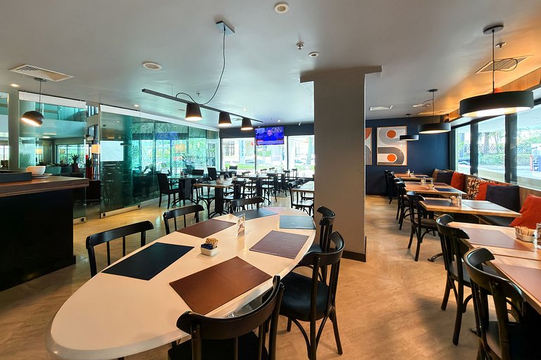 Estudio en Wyndham Berrini + Cochera – 4 Pers.