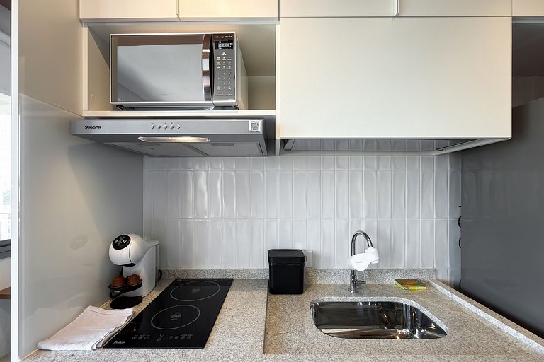 Studio in Brooklin near US Consulate