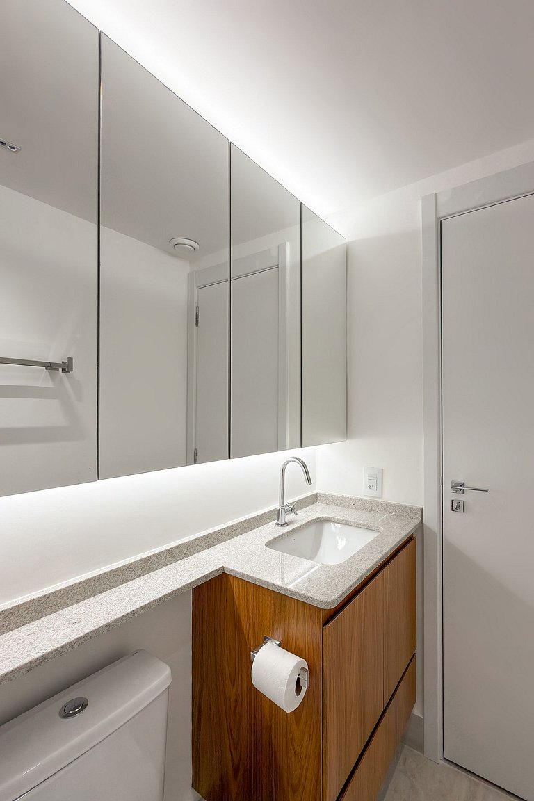 Studio in Brooklin near US Consulate