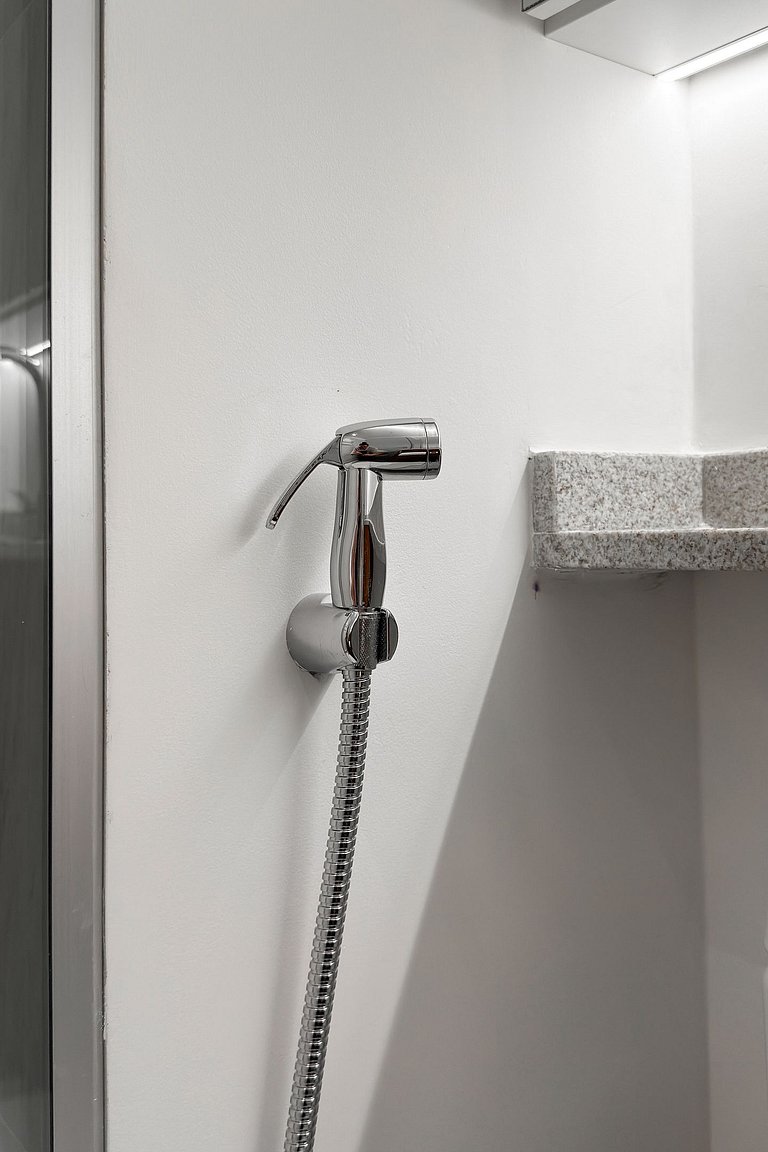 Studio in Brooklin near US Consulate